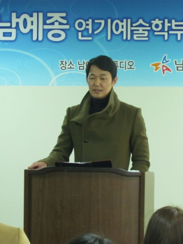 박성웅, 연기 신입생들에게 '배우의 길' 타이틀로 강의