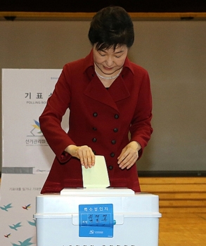 박 대통령, 내주 '총선 참패' 대국민 메시지 나올까