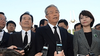 김종인 “문재인과 단 둘이는 안 만난다…이상하게 말 만드는 건 정상적 아니야“