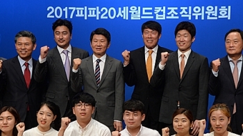 U-20WC 홍보대사 박지성·안정환 “월드컵은 행운, 부담 덜고 즐겨라“