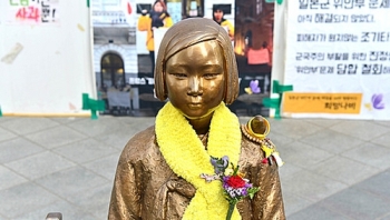 외교 당국자 “일본 10억엔 순수 사업에만…행정비용 자체 부담“