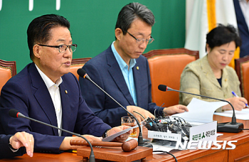 국민의당 “우병우 사퇴 안해 국민 불쾌지수 높아져“