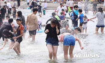 '전국이 푹푹' 내일도 폭염 기승…오후 곳곳 소나기