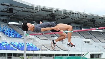 높이뛰기 우상혁, 결승행 실패…윤승현도 탈락