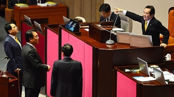 정 의장 “하나는 내놔야…맨입으론 안되지“…녹취록 논란