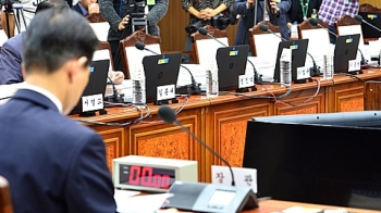 국정감사 파행 계속…여야 어느 쪽이 득일까