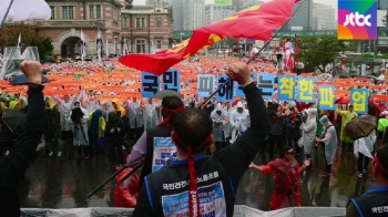 “성과연봉제 도입 반대“…병원·금속노조 총파업 가세