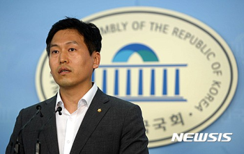 국민의당 “국회 파행, 거대정당의 자존심 겨루기“