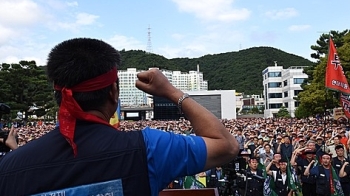 거세지는 현대차 '파업중단' 요구 목소리…피해 확산