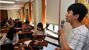 아파트경비원, 휴식시간 보장된다…'감시단속적 근로자 근로·휴게 가이드라인' 마련