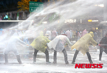 '제2의 백남기 막는다'…박원순발 살수차 물공급 중단 가능할까?