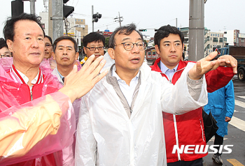 이정현 “호남 놈이라 진급 안돼…김영란법이 해결해 줄 것“