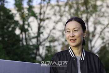 '서울패션위크' 박윤정 디자이너, “엄마로는 0점, 패션계 선배로는 60점“