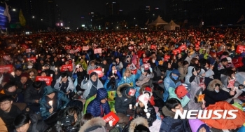 5차 촛불집회 광화문 인파, 오후 6시30분 '80만' 돌파