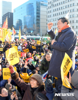 박원순 “새로운 대한민국 위해 촛불 이어져야“