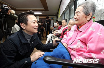 남경필 “'위안부' 할머니 용서 전제없는 한·일 합의 무의미“