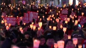 '탄핵 지연전술' 맞서 두 배 된 촛불…올 들어 최대규모