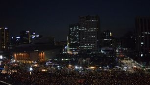 취임 4주년·탄핵심판 목전…주말 '촛불·태극기' 세대결 절정