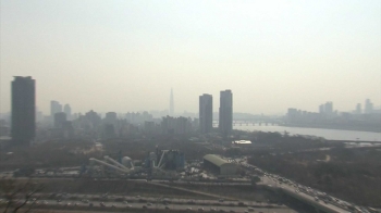 미세먼지 뒤덮인 하늘…서울 공기, 터널 속보다 나빴다