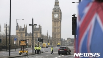 IS “런던 테러 우리 소행“…영국 총리 “굴복 않겠다“