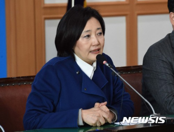 박영선 “문재인, 유출 불가피? 알면서 선거 진행했나“