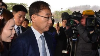 검찰 “박 전 대통령 구속영장, 이번주엔 결론 못 낸다“