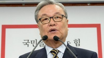 인명진 “당 정상화…비대위원장으로서 역할 다했다“