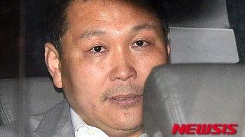 '정운호 구명로비' 성형외과 의사, 2심도 징역 1년3월