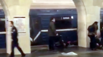 러 상트페테르부르크 지하철서 폭발…10명 사망·50명 부상