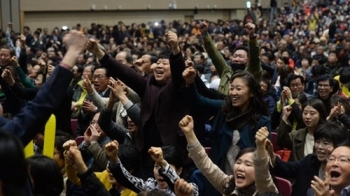 한국당 “국민의당 '대학생 동원' 당직자 직위 해제“