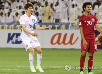 한국 축구 '도하 참사'…카타르에 2-3 패배