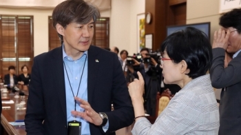 청와대 “운영위, 여야합의가 최우선…조국 출석할 단계 아니다“