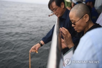 중국 “류샤오보 아내에 합법적 권리보장“…해외 이주는?