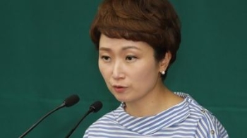 이언주 또 구설수…“알바비 떼여도 고발 않는게 공동체 의식“