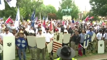 미 '백인우월' 폭력 시위…버지니아 '비상사태' 선포