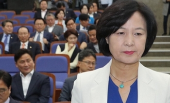 추미애 “야 핵무장론, 철없는 주장…김정은, 착각서 벗어나야“