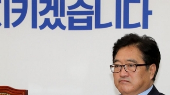 우원식 “부르면 당당히 나갈것“…측근 금품제공 의혹 거듭 해명