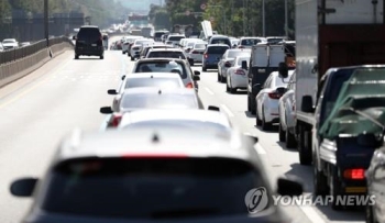 '고국 가족 생각에'…추석이라 더 슬픈 외국인 근로자·유학생