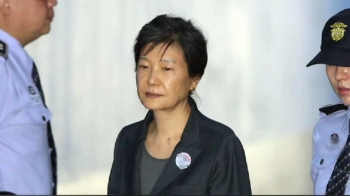 '박근혜 구속 연장' 여부 청문…재판부, 이번주 내 결정