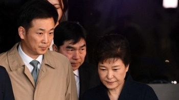 “변호인단 총사퇴는 박근혜 결정…사임 재고 가능성 없어“