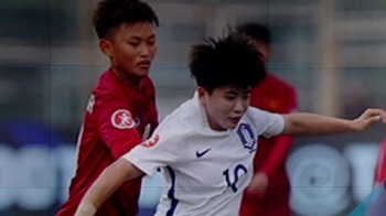 '김소은 해트트릭'…U-19 여자 축구, 베트남 꺾고 첫 승 