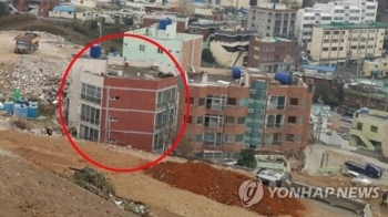 주민 사는 재개발 빌라 한겨울에 무단 철거…2명 구속