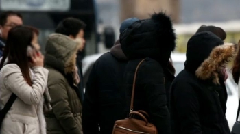 [날씨] 낮부터 전국 곳곳 비나 눈…그친 뒤 기온 '뚝'