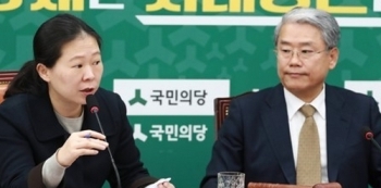 국민의당, 예산부결 불사 '초강경'…“공무원 증원 포기해야“