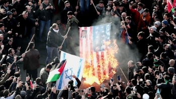 테러로 번지는 '예루살렘 갈등'…“유대인 쏴라“ 구호도