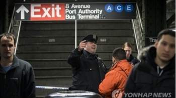 IS에 충성맹세한 뉴욕테러범, 출근길 지하철 자폭테러 시도한듯