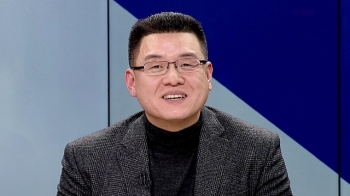 '변호인'·'강철비' 양우석 감독, 정치부회의에 떴다?