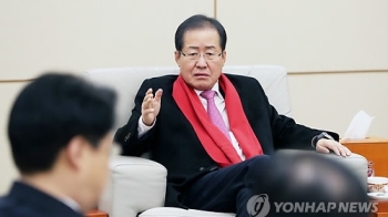 홍준표 “당대표는 혁신, 원내대표는 대여투쟁 주력“