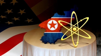'핵동결'로 시작, 단계적 비핵화론 구상? 북 반응 주목
