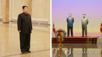 북한 김정은, 금수산궁전 참배…“억세게 싸워나갈 맹세다져“